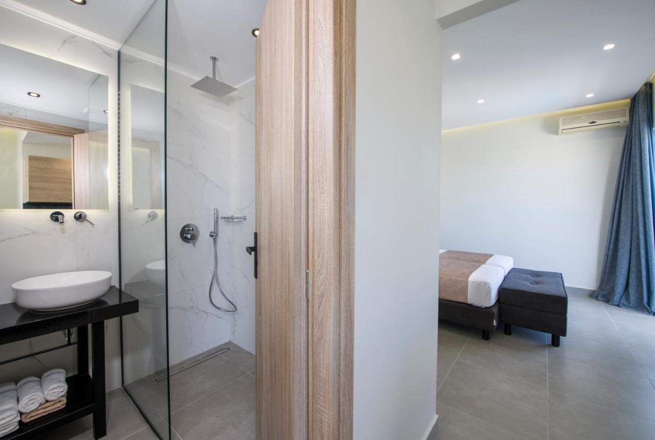 Varouxakis Hotel Платаньяс Екстер'єр фото