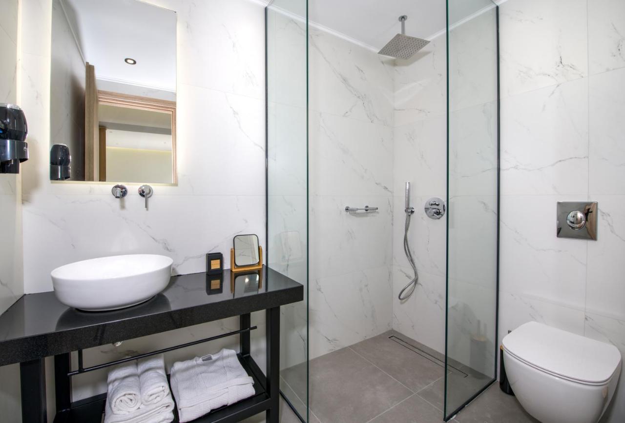 Varouxakis Hotel Платаньяс Екстер'єр фото